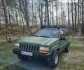 Зелений Джип Grand Cherokee, об'ємом двигуна 4 л та пробігом 352 тис. км за 2800 $, фото 1 на Automoto.ua