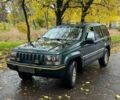 Зелений Джип Grand Cherokee, об'ємом двигуна 5.2 л та пробігом 200 тис. км за 3900 $, фото 1 на Automoto.ua