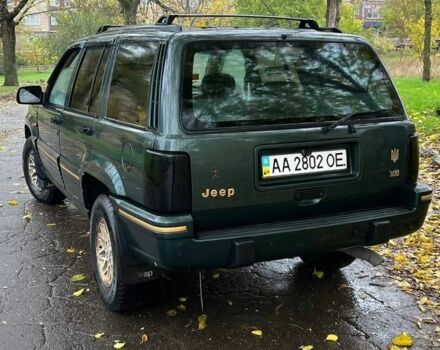 Зелений Джип Grand Cherokee, об'ємом двигуна 5.2 л та пробігом 200 тис. км за 3900 $, фото 4 на Automoto.ua