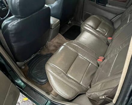 Зелений Джип Grand Cherokee, об'ємом двигуна 5.2 л та пробігом 200 тис. км за 3900 $, фото 6 на Automoto.ua