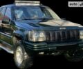 Зелений Джип Grand Cherokee, об'ємом двигуна 5.2 л та пробігом 320 тис. км за 5250 $, фото 1 на Automoto.ua