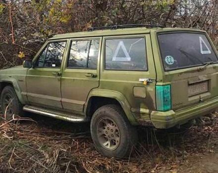 Зеленый Джип Гранд Чероки, объемом двигателя 2.5 л и пробегом 350 тыс. км за 1800 $, фото 5 на Automoto.ua