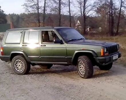 Зелений Джип Grand Cherokee, об'ємом двигуна 4 л та пробігом 3 тис. км за 1693 $, фото 1 на Automoto.ua