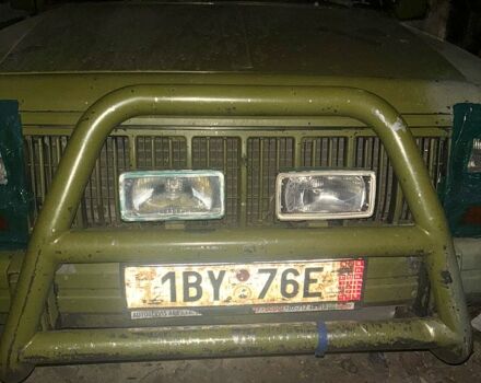 Зеленый Джип Гранд Чероки, объемом двигателя 2.5 л и пробегом 350 тыс. км за 1800 $, фото 1 на Automoto.ua