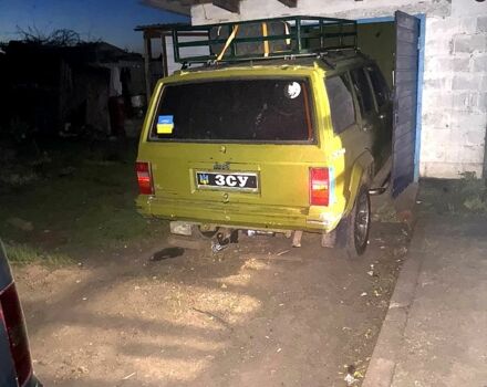 Зеленый Джип Гранд Чероки, объемом двигателя 2.5 л и пробегом 350 тыс. км за 1800 $, фото 3 на Automoto.ua