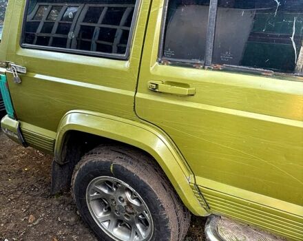 Зеленый Джип Гранд Чероки, объемом двигателя 2.5 л и пробегом 350 тыс. км за 1800 $, фото 4 на Automoto.ua