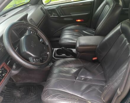 Зелений Джип Grand Cherokee, об'ємом двигуна 2.5 л та пробігом 248 тис. км за 3300 $, фото 7 на Automoto.ua