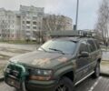 Зелений Джип Grand Cherokee, об'ємом двигуна 0.47 л та пробігом 375 тис. км за 5300 $, фото 1 на Automoto.ua