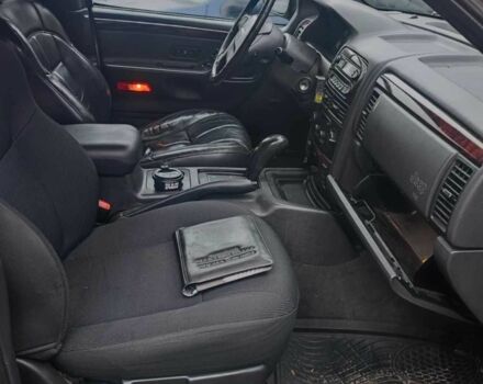 Зелений Джип Grand Cherokee, об'ємом двигуна 3.1 л та пробігом 323 тис. км за 3600 $, фото 8 на Automoto.ua