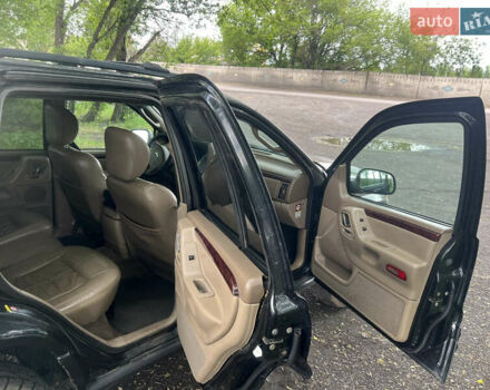 Зелений Джип Grand Cherokee, об'ємом двигуна 2.69 л та пробігом 309 тис. км за 4200 $, фото 5 на Automoto.ua