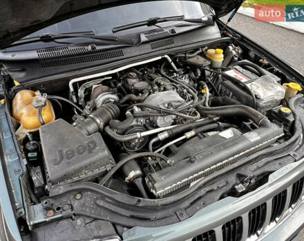 Зелений Джип Grand Cherokee, об'ємом двигуна 2.7 л та пробігом 376 тис. км за 9800 $, фото 28 на Automoto.ua