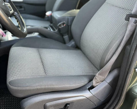 Зеленый Джип Гранд Чероки, объемом двигателя 2.99 л и пробегом 303 тыс. км за 9000 $, фото 5 на Automoto.ua