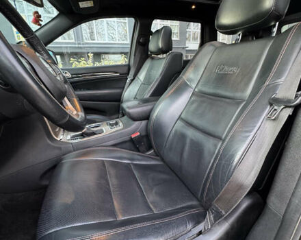 Зелений Джип Grand Cherokee, об'ємом двигуна 2.99 л та пробігом 205 тис. км за 28000 $, фото 15 на Automoto.ua