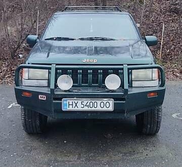 Зеленый Джип Гранд Чероки, объемом двигателя 5.2 л и пробегом 421 тыс. км за 3000 $, фото 1 на Automoto.ua