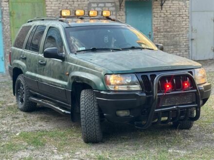 Джип Grand Cherokee 2002 у Славянске на Automoto.ua Зелений Джип Grand Cherokee, об'ємом двигуна 0 л та пробігом 200 тис. км за 3400 $, фото 1 на Automoto.ua