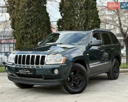 Зеленый Джип Гранд Чероки, объемом двигателя 2.99 л и пробегом 298 тыс. км за 9600 $, фото 1 на Automoto.ua