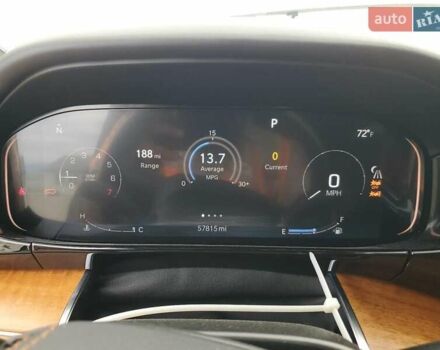 Белый Джип Гранд Вагонер, объемом двигателя 6.4 л и пробегом 91 тыс. км за 23000 $, фото 6 на Automoto.ua