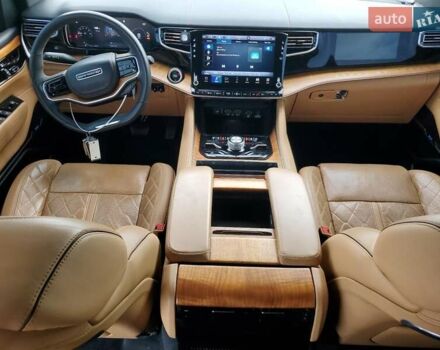 Белый Джип Гранд Вагонер, объемом двигателя 6.4 л и пробегом 91 тыс. км за 23000 $, фото 3 на Automoto.ua