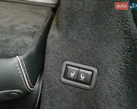 Джип Гранд Вагонер 2022 в Днепре (Днепропетровске) на Automoto.ua Черный Джип Гранд Вагонер, объемом двигателя 6.42 л и пробегом 85 тыс. км за 79000 $, фото 47 на Automoto.ua