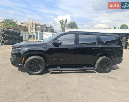Джип Гранд Вагонер 2022 в Днепре (Днепропетровске) на Automoto.ua Черный Джип Гранд Вагонер, объемом двигателя 6.42 л и пробегом 85 тыс. км за 79000 $, фото 66 на Automoto.ua