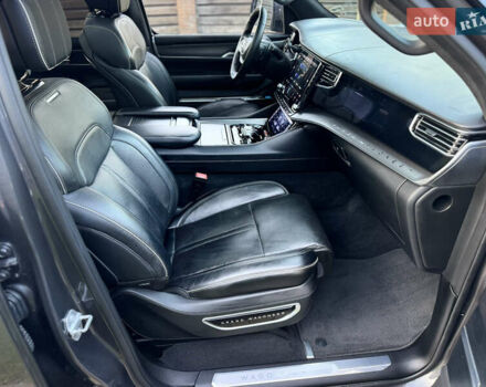 Серый Джип Гранд Вагонер, объемом двигателя 6.42 л и пробегом 51 тыс. км за 85000 $, фото 21 на Automoto.ua