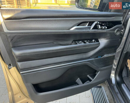 Серый Джип Гранд Вагонер, объемом двигателя 6.42 л и пробегом 51 тыс. км за 85000 $, фото 29 на Automoto.ua