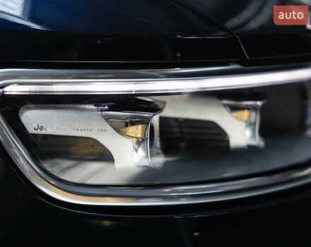 Синий Джип Гранд Вагонер, объемом двигателя 6.4 л и пробегом 16 тыс. км за 79000 $, фото 5 на Automoto.ua