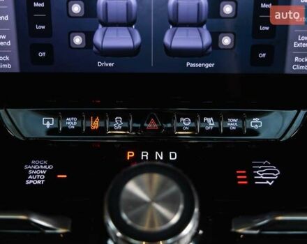 Синий Джип Гранд Вагонер, объемом двигателя 6.4 л и пробегом 16 тыс. км за 79000 $, фото 31 на Automoto.ua