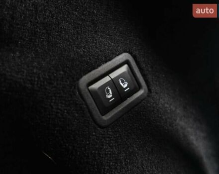 Синий Джип Гранд Вагонер, объемом двигателя 6.4 л и пробегом 16 тыс. км за 79000 $, фото 46 на Automoto.ua