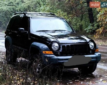 Чорний Джип Liberty, об'ємом двигуна 3.8 л та пробігом 178 тис. км за 8100 $, фото 4 на Automoto.ua