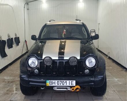 Чорний Джип Liberty, об'ємом двигуна 2.8 л та пробігом 309 тис. км за 10000 $, фото 2 на Automoto.ua
