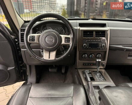 Черный Джип Либерти, объемом двигателя 3.7 л и пробегом 257 тыс. км за 6999 $, фото 20 на Automoto.ua