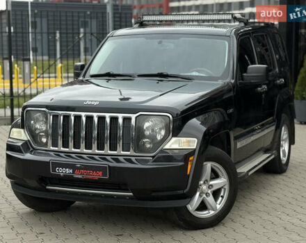 Черный Джип Либерти, объемом двигателя 3.7 л и пробегом 257 тыс. км за 6999 $, фото 5 на Automoto.ua