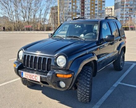 Черный Джип Либерти, объемом двигателя 2.7 л и пробегом 333 тыс. км за 5200 $, фото 1 на Automoto.ua