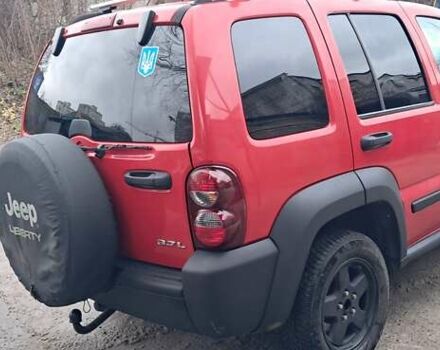 Красный Джип Либерти, объемом двигателя 3.7 л и пробегом 190 тыс. км за 7700 $, фото 4 на Automoto.ua