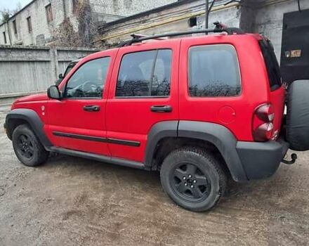 Красный Джип Либерти, объемом двигателя 3.7 л и пробегом 190 тыс. км за 7700 $, фото 1 на Automoto.ua