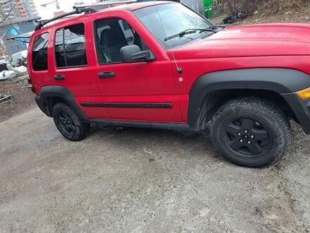 Красный Джип Либерти, объемом двигателя 3.7 л и пробегом 190 тыс. км за 7700 $, фото 1 на Automoto.ua