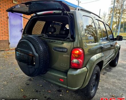 Джип Liberty, об'ємом двигуна 2.8 л та пробігом 300 тис. км за 3800 $, фото 3 на Automoto.ua