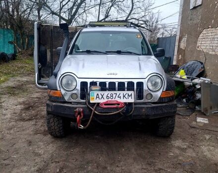 Джип Liberty, об'ємом двигуна 2.8 л та пробігом 210 тис. км за 8200 $, фото 1 на Automoto.ua