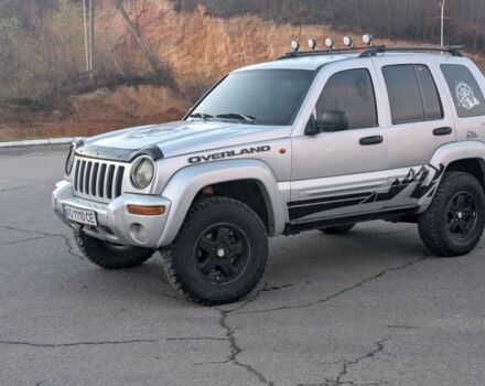 Серый Джип Либерти, объемом двигателя 2.5 л и пробегом 230 тыс. км за 6800 $, фото 6 на Automoto.ua