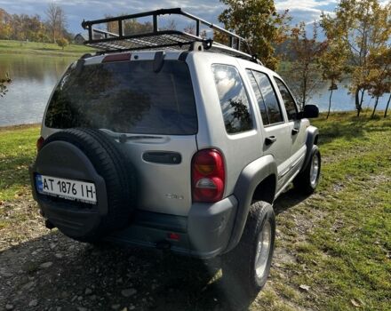 Серый Джип Либерти, объемом двигателя 2.5 л и пробегом 161 тыс. км за 5300 $, фото 5 на Automoto.ua