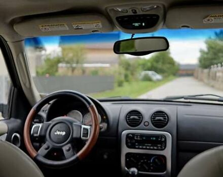 Серый Джип Либерти, объемом двигателя 3.7 л и пробегом 290 тыс. км за 7500 $, фото 14 на Automoto.ua