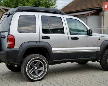 Серый Джип Либерти, объемом двигателя 3.7 л и пробегом 290 тыс. км за 7500 $, фото 8 на Automoto.ua