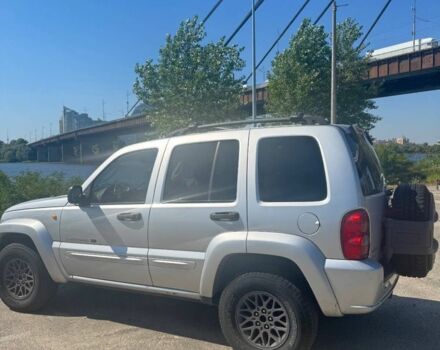 Джип Либерти 2003 в Киеве на Automoto.ua Серый Джип Либерти, объемом двигателя 2.5 л и пробегом 361 тыс. км за 6000 $, фото 2 на Automoto.ua