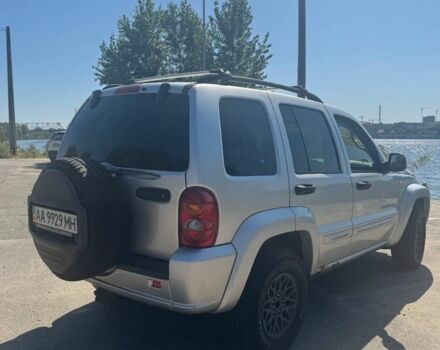 Джип Либерти 2003 в Киеве на Automoto.ua Серый Джип Либерти, объемом двигателя 2.5 л и пробегом 361 тыс. км за 6000 $, фото 3 на Automoto.ua