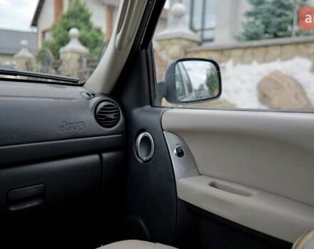 Серый Джип Либерти, объемом двигателя 3.7 л и пробегом 290 тыс. км за 7500 $, фото 22 на Automoto.ua