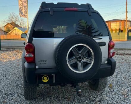 Серый Джип Либерти, объемом двигателя 3.6 л и пробегом 256 тыс. км за 7000 $, фото 5 на Automoto.ua