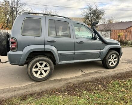 Джип Liberty 2006 у Люботине на Automoto.ua Сірий Джип Liberty, об'ємом двигуна 2.8 л та пробігом 300 тис. км за 3500 $, фото 4 на Automoto.ua