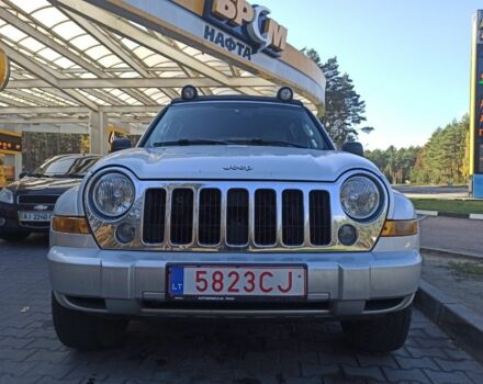 Сірий Джип Liberty, об'ємом двигуна 0 л та пробігом 230 тис. км за 6500 $, фото 2 на Automoto.ua