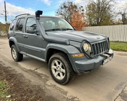 Джип Liberty 2006 у Люботине на Automoto.ua Сірий Джип Liberty, об'ємом двигуна 2.8 л та пробігом 300 тис. км за 3500 $, фото 1 на Automoto.ua